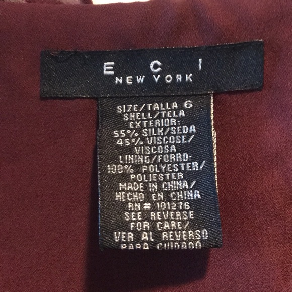 Cut Velvet Ruffled Jacket - Picture 8 of 9